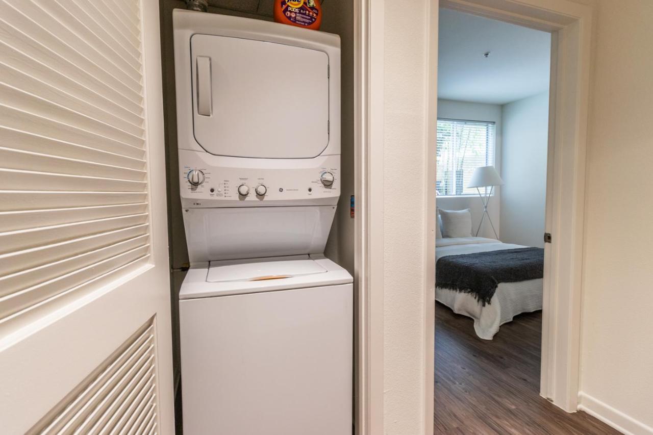 Spacious 2Br Near Santa Monica Beach, Walk Everywhere! Los Angeles Exterior photo